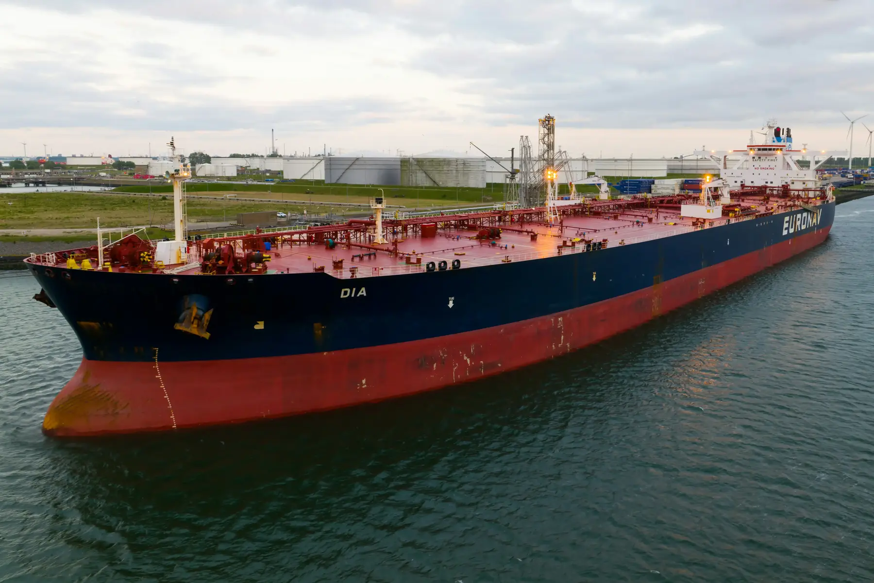 Opérations maritimes